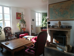 appartement à la vente -   71000  MACON, surface 208 m2 vente appartement - APR576408